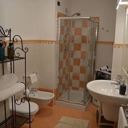 Dell'arco * Alba (Piedmont)