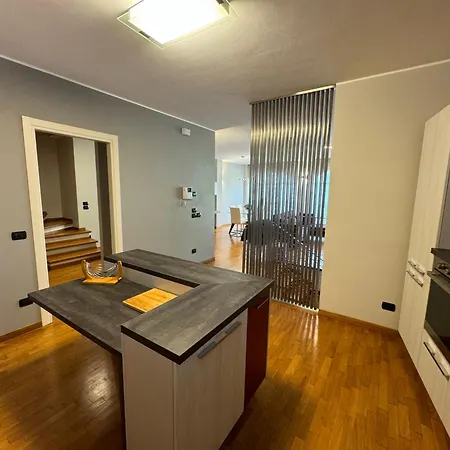 Dell'arco Hébergement de vacances Alba (Piedmont)